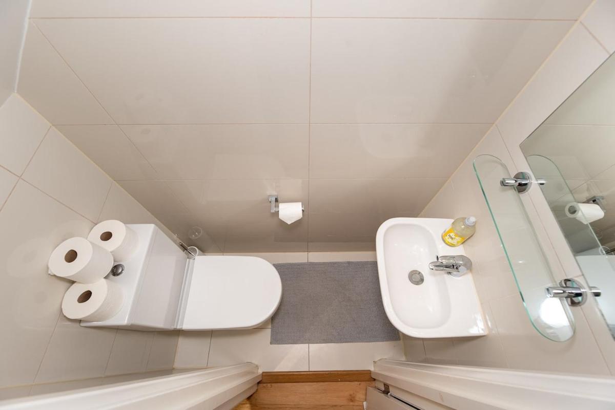 3 Bedroom Apartment With Private Terrace In Pimlico, Westminster, Victoria Лондон Экстерьер фото