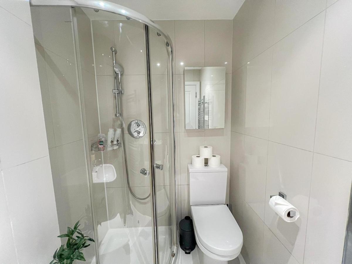 3 Bedroom Apartment With Private Terrace In Pimlico, Westminster, Victoria Лондон Экстерьер фото