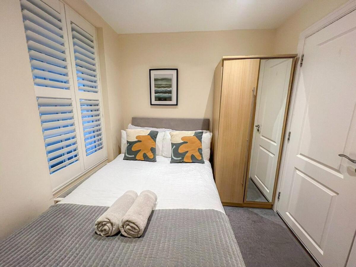 3 Bedroom Apartment With Private Terrace In Pimlico, Westminster, Victoria Лондон Экстерьер фото