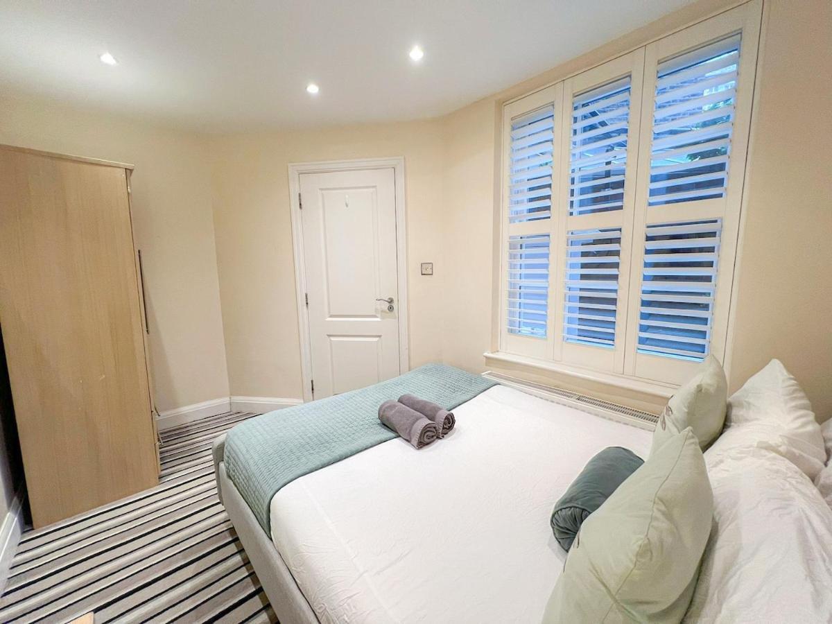 3 Bedroom Apartment With Private Terrace In Pimlico, Westminster, Victoria Лондон Экстерьер фото