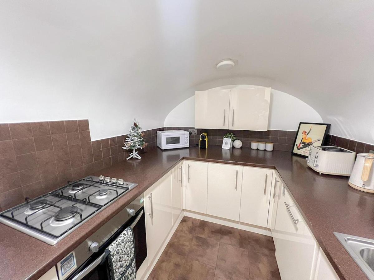 3 Bedroom Apartment With Private Terrace In Pimlico, Westminster, Victoria Лондон Экстерьер фото