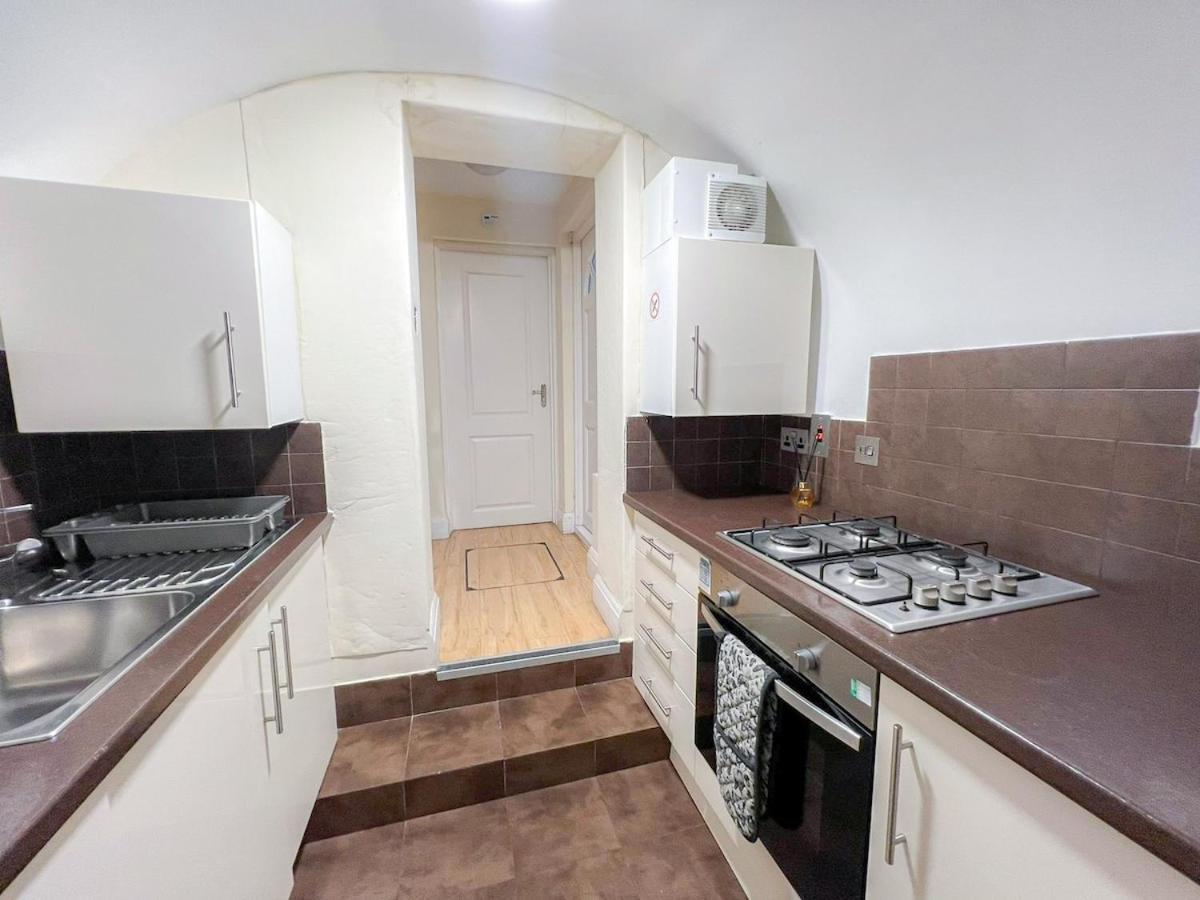 3 Bedroom Apartment With Private Terrace In Pimlico, Westminster, Victoria Лондон Экстерьер фото