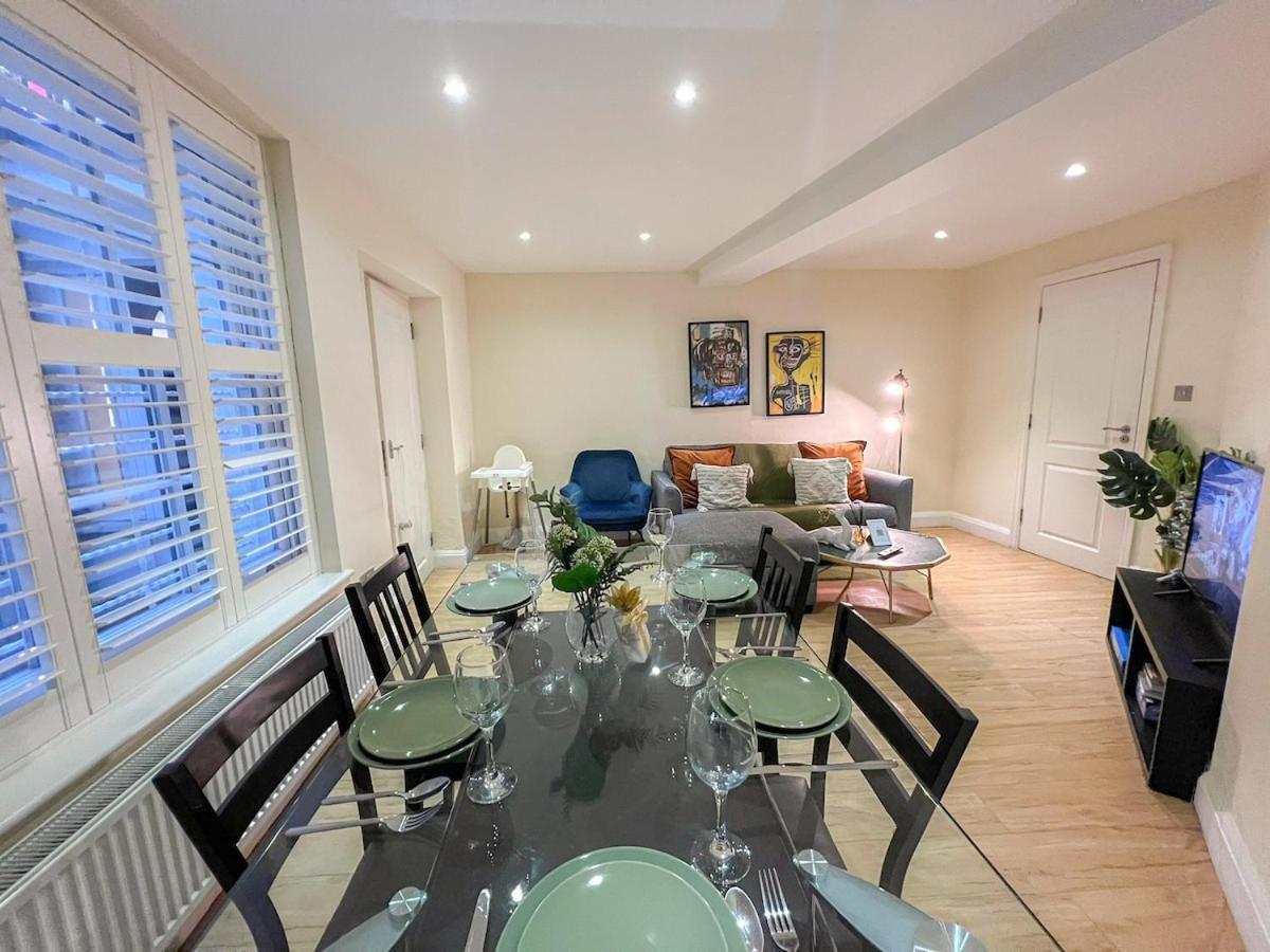 3 Bedroom Apartment With Private Terrace In Pimlico, Westminster, Victoria Лондон Экстерьер фото